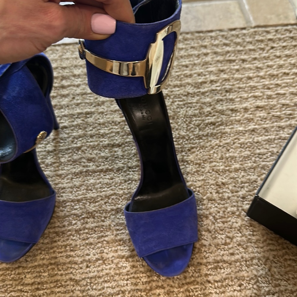 Gucci shoes